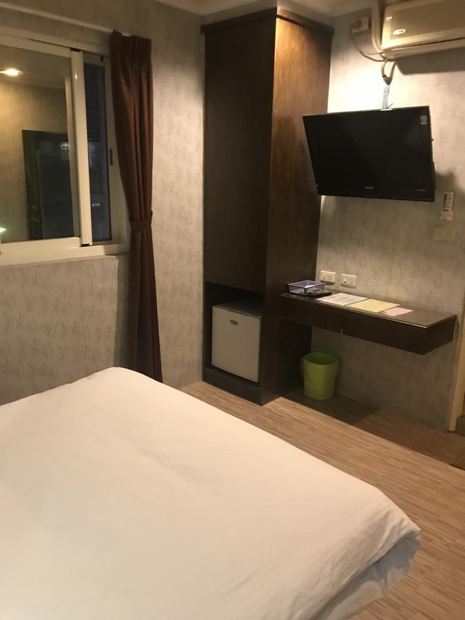 Baseball Hotel Hsinchu City Exterior photo