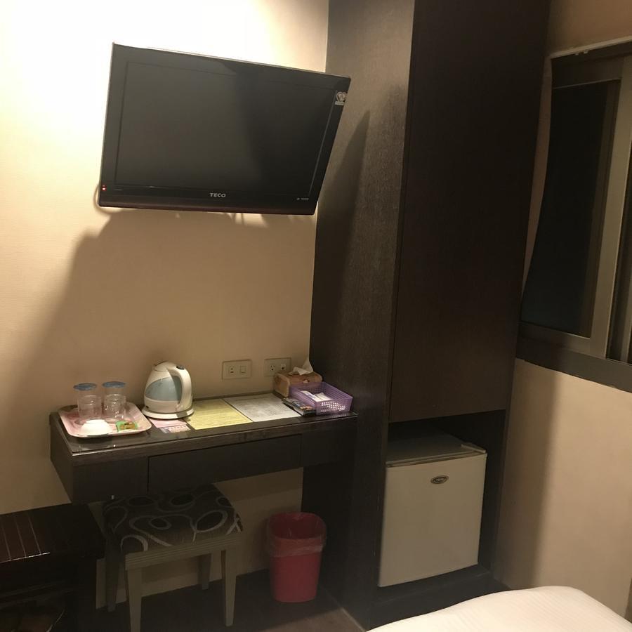 Baseball Hotel Hsinchu City Exterior photo